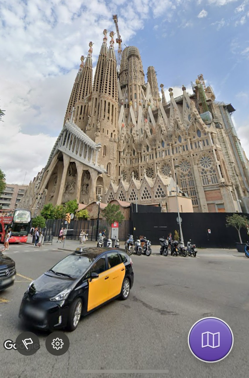 サグラダ・ファミリア（Sagrada Família）